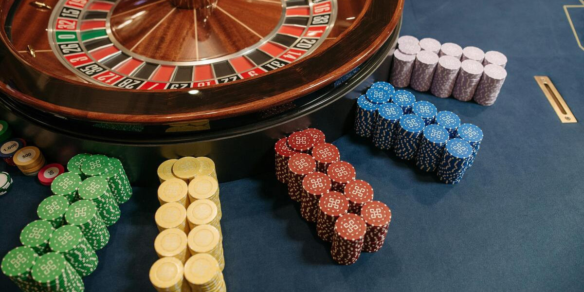 Exploring the Trustworthy Gambling Site and Scam Verification Community of Inavegas